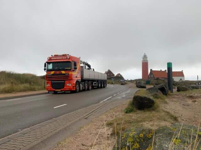 Vrachtwagen Bemutrans vuurtoren