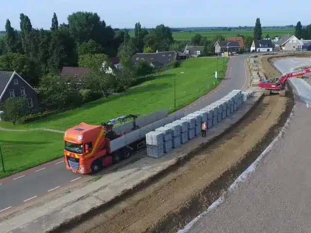 Bemutrans dijkwerkzaamheden